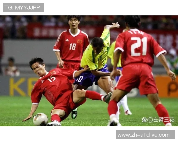 中国足球奋力拼搏冲击世界杯梦想展现团队精神与国家荣光 中国足球奋力拼搏冲击世界杯梦想展现团队精神与国家荣光