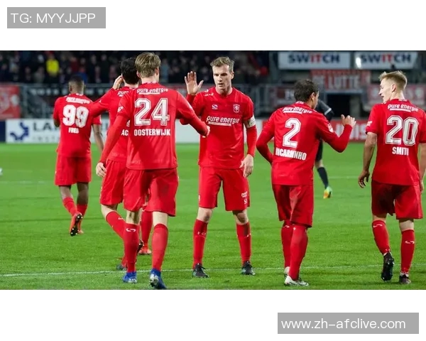 切沃与都灵的激烈对决揭示意甲新赛季的竞争格局与球队实力对比